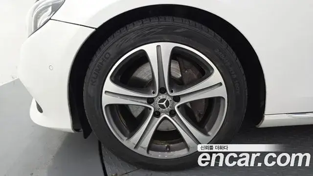 Mercedes-Benz E-Class, 2018
