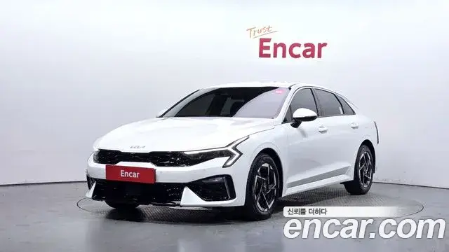 Kia K5, 2024