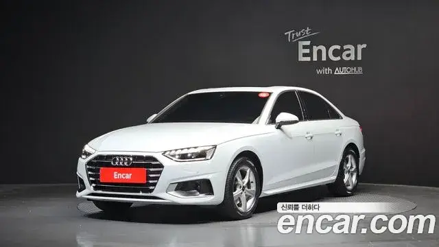 Audi A4, 2022