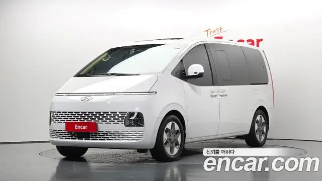 Hyundai Staria, 2021