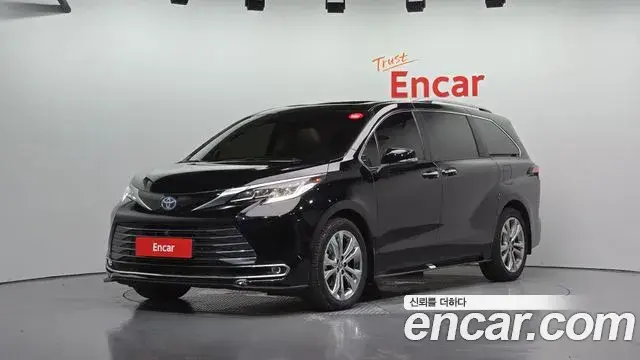 Toyota Sienna, 2022