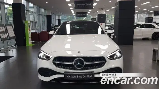 Mercedes-Benz C-Class, 2026