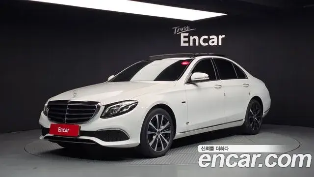 Mercedes-Benz E-Class, 2019