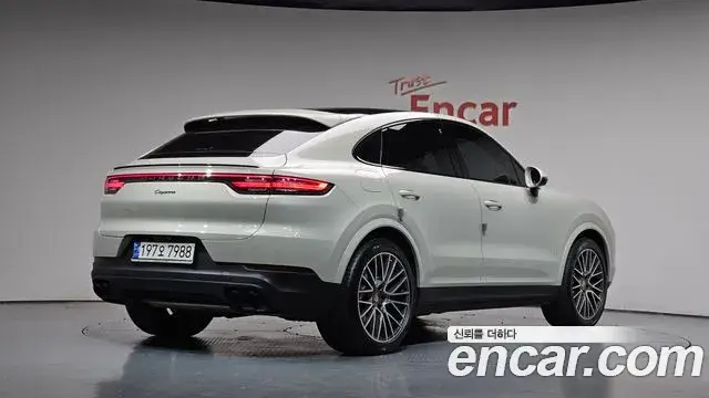 Porsche Cayenne, 2023