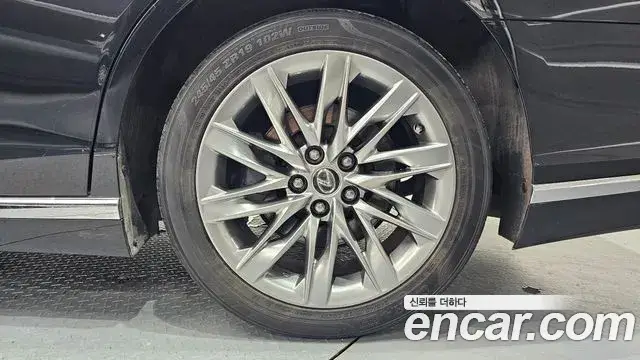 Lexus LS500, 2018