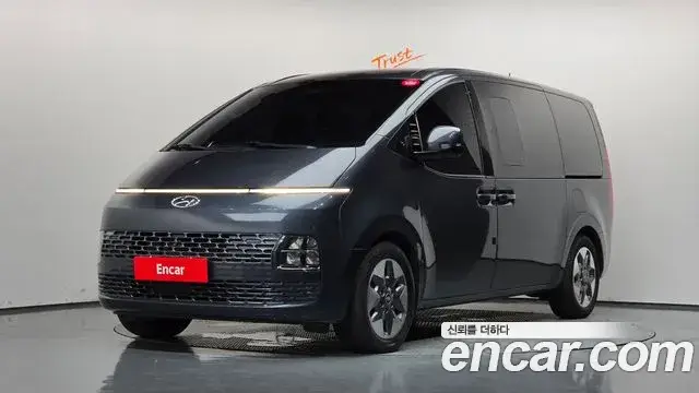 Hyundai Staria, 2023