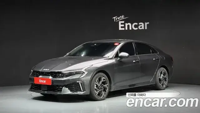 Kia K5, 2025