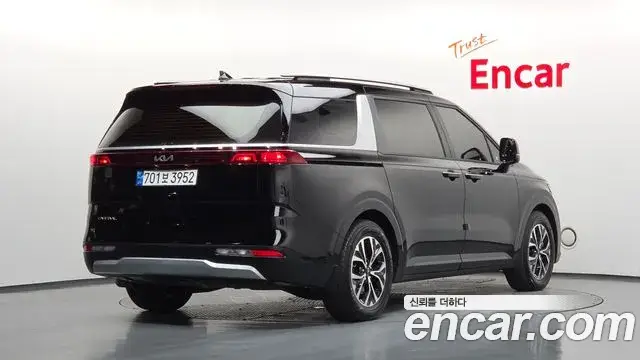 Kia Carnival, 2022