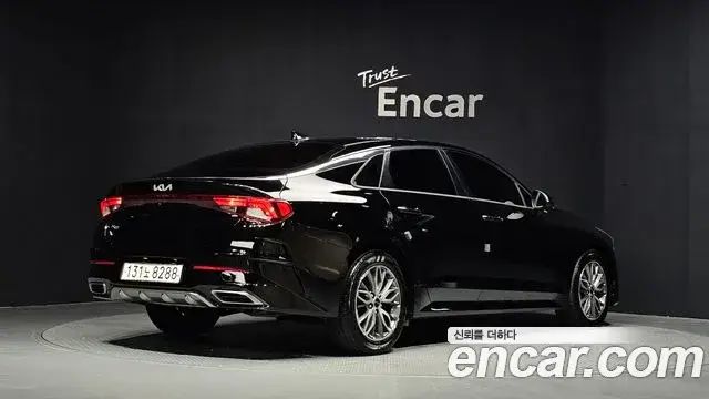 Kia K5, 2022