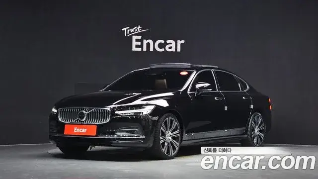 Volvo S90, 2022