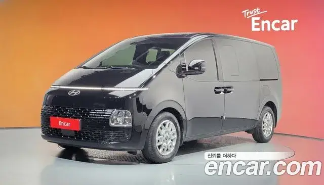 Hyundai Staria, 2024