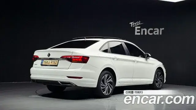 Volkswagen Jetta, 2020
