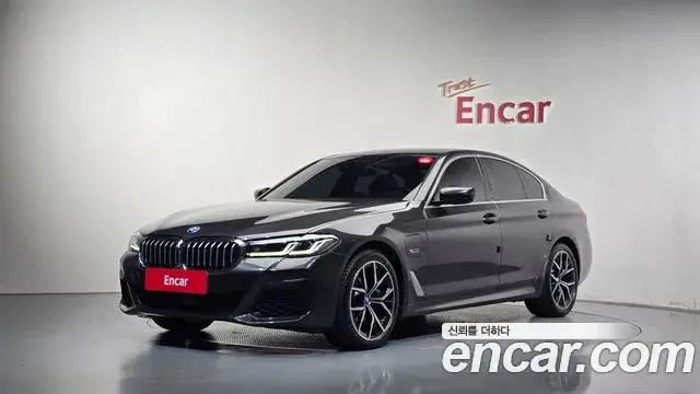 BMW 5 Series, 2021