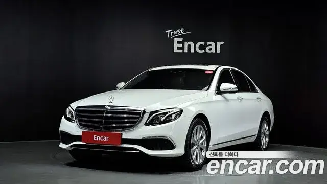 Mercedes-Benz E-Class, 2020