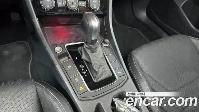 Volkswagen Jetta, 2020