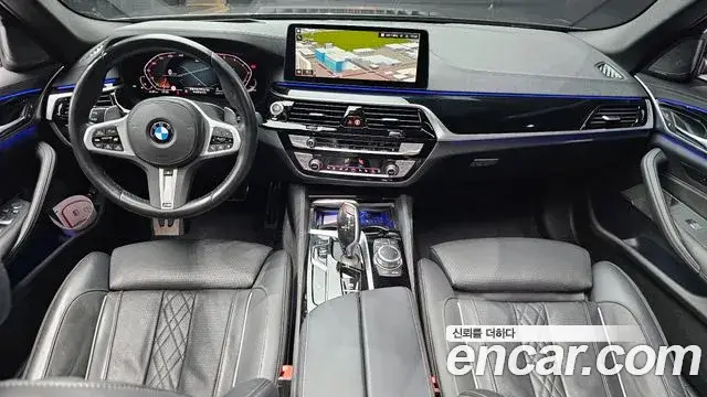 BMW 5 Series, 2022