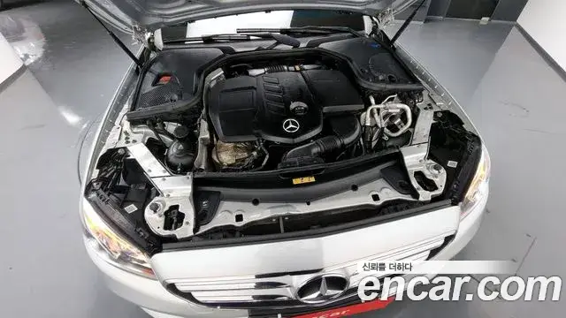 Mercedes-Benz E-Class, 2019