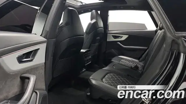 Audi Q8, 2021