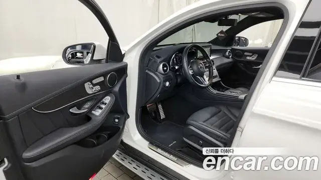 Mercedes-Benz GLC-Class, 2023