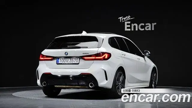 BMW 1 Series, 2023