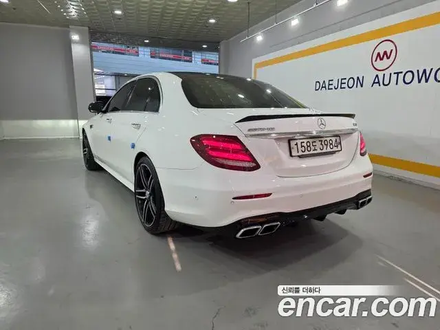 Mercedes-Benz E-Class, 2019