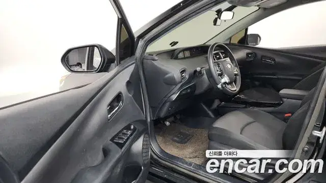 Toyota Prius, 2019