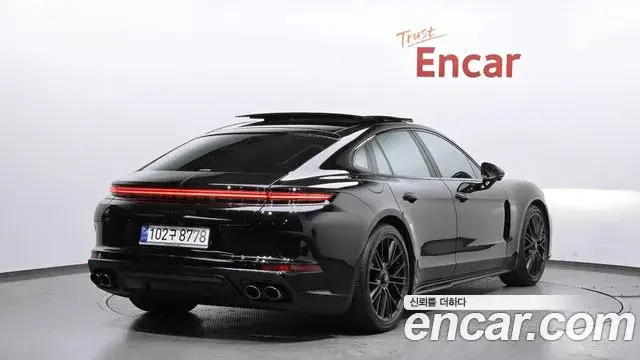 Porsche Panamera, 2025