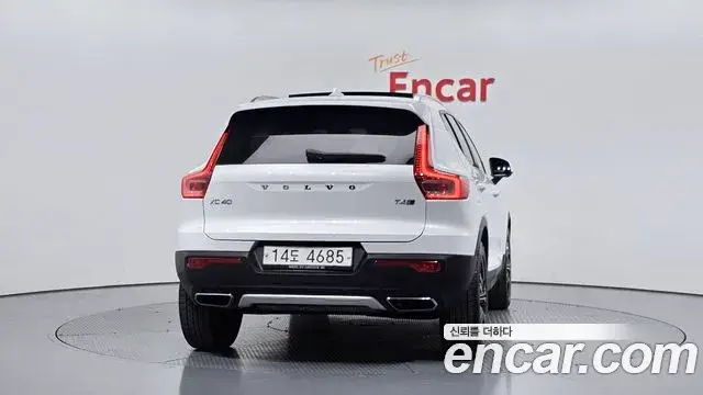 Volvo XC40, 2019