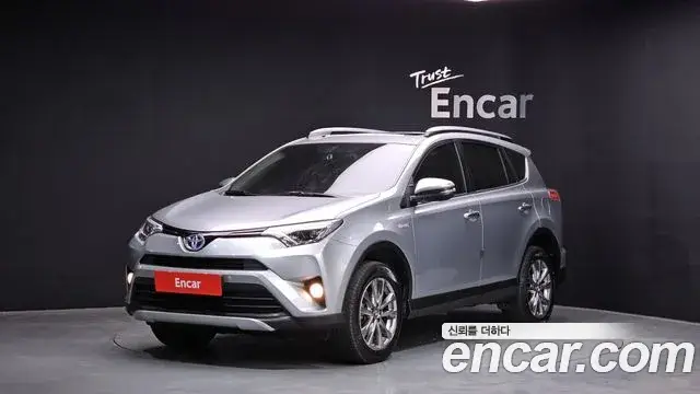 Toyota RAV4, 2018