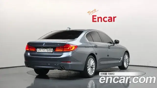 BMW 5 Series, 2020
