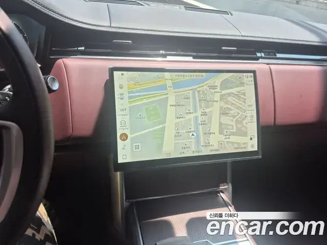 Land Rover Range Rover, 2025