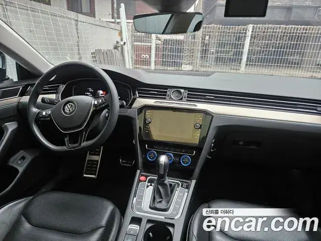 Volkswagen Arteon, 2020