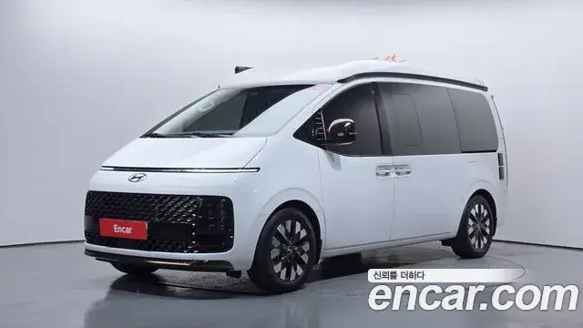 Hyundai Staria, 2024