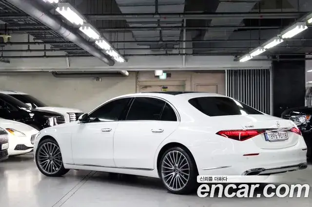 Mercedes-Benz S-Class, 2025
