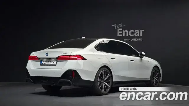 BMW 5 Series, 2025