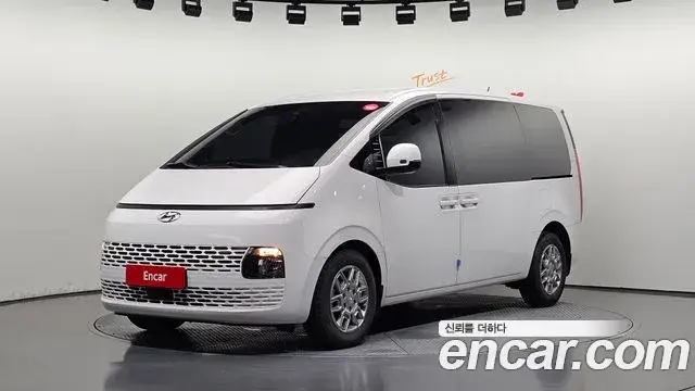 Hyundai Staria, 2021