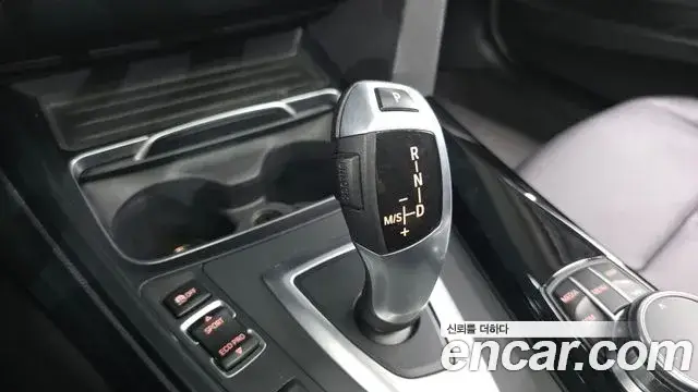 BMW 3 Series, 2018