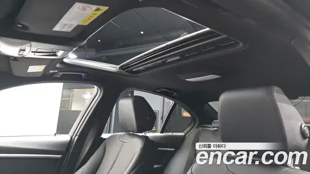 BMW 3 Series, 2018