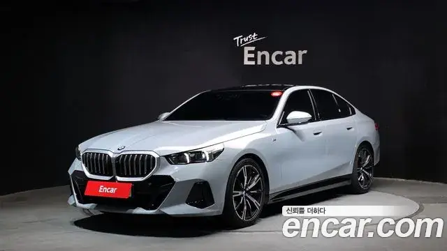 BMW 5 Series, 2024