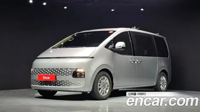 Hyundai Staria, 2025