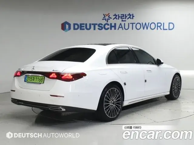 Mercedes-Benz E-Class, 2024