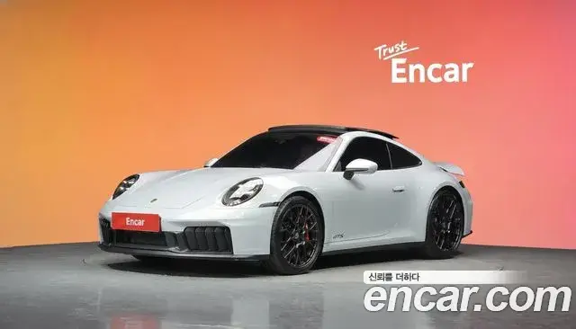 Porsche 911, 2025
