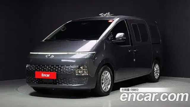 Hyundai Staria, 2022