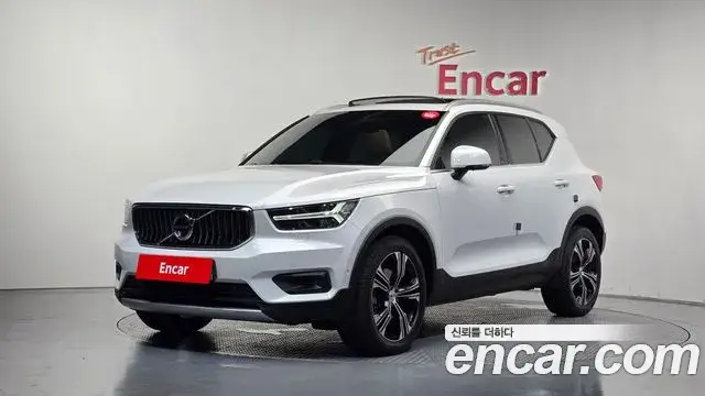 Volvo XC40, 2021