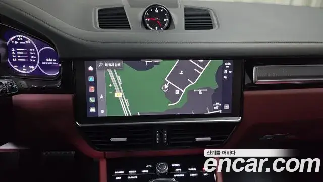 Porsche Cayenne, 2022