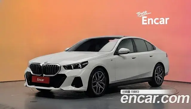 BMW 5 Series, 2024