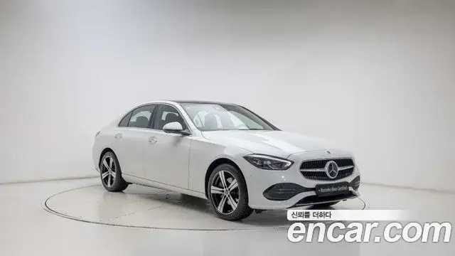 Mercedes-Benz C-Class, 2026