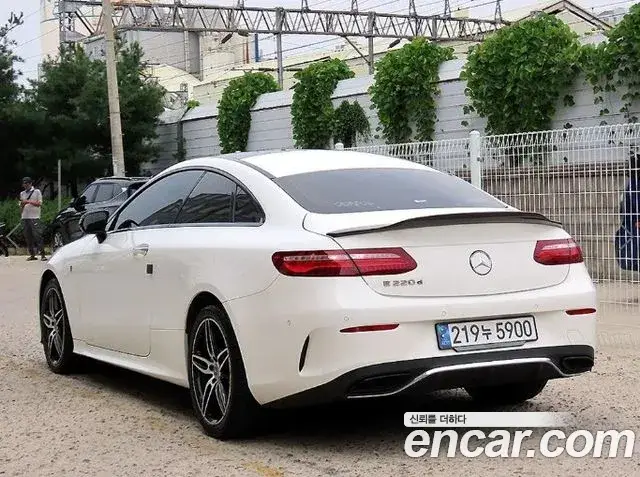 Mercedes-Benz E-Class, 2019