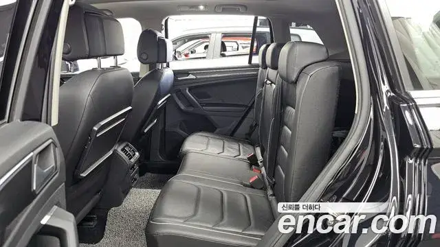 Volkswagen Tiguan, 2020
