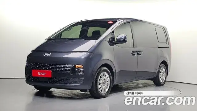 Hyundai Staria, 2024